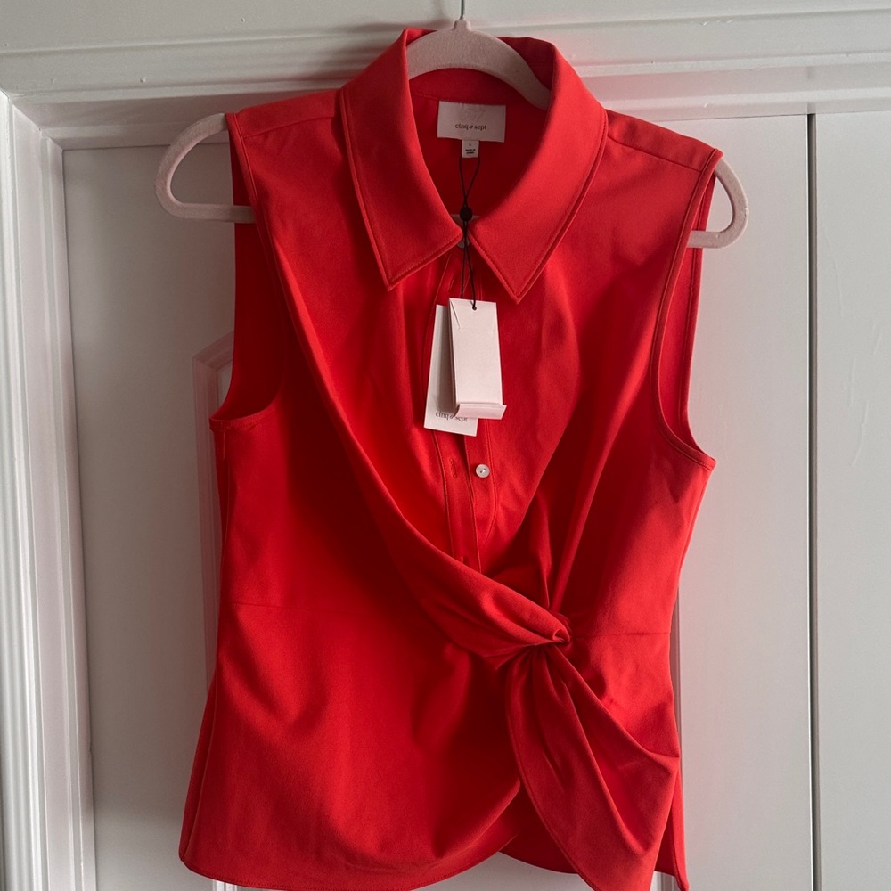 cinq a sept Red Sleeveless Knot-Front Collared Blouse